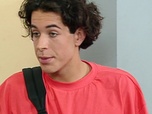 Replay Premiers baisers - S09 E11 - A un cheveu près