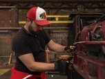 Replay Top Mecanic : 5 jours pour restaurer une épave - S6E28 - Jour 3 - Semaine spéciale animateur de Top Gear France
