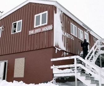 Replay Survivre au Groenland - La Maison rouge