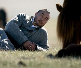 Replay Mongolie, l'homme qui aimait les chevaux - 360° Reportage