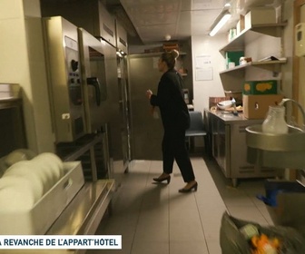 Replay Un jour, un doc - La revanche de l'appart'hôtel