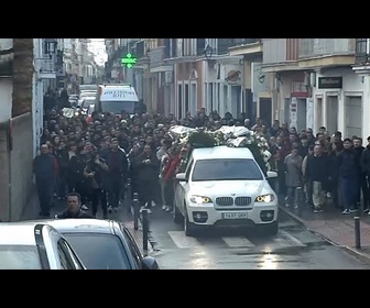 Replay Funérailles en Andalousie pour les victimes de l'accident de train le plus meurtrier d'Espagne