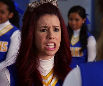 Replay Awkward - S4 E18 - Matty fête ses 18 ans