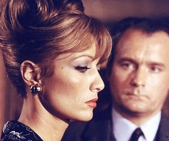 Replay Au cœur de l'humain avec Claude Chabrol - La femme infidèle