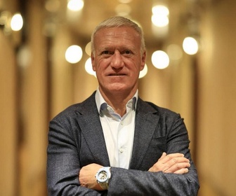 Replay C'est en France - Qui est Didier Deschamps, l'homme fort des Bleus en quête d'une troisième étoile ?