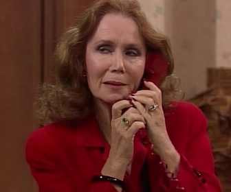 Replay Madame est servie - S03 E11 - La limousine