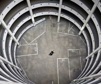 Replay Des labyrinthes de la consommation - Hérésies architecturales ?