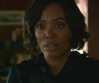 Replay Esprits criminels - S13 E21 - Le bruit de la mort