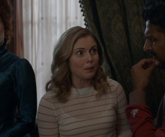 Replay Ghosts : Fantômes à la maison - S02 E21 - Qui est l'assassin ?