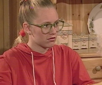 Replay Premiers baisers - S03 E19 - La loterie