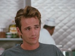 Replay Beverly Hills, 90210 - S05 E03 - Elu malgré lui