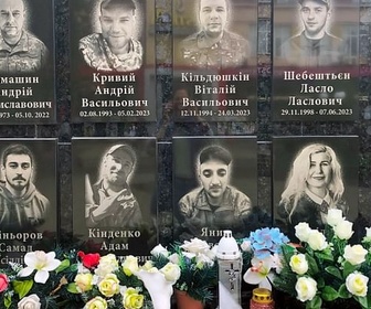 Replay Apatrides dans leur propre pays - les Européens de l'Est sur la brèche - Tracks East