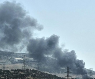Replay Élément Terre, la quotidienne - Frappes israéliennes en Iran : quel impact pour l'environnement ?