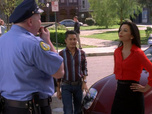 Replay Desperate Housewives - S3 E21 - Poursuivre notre route