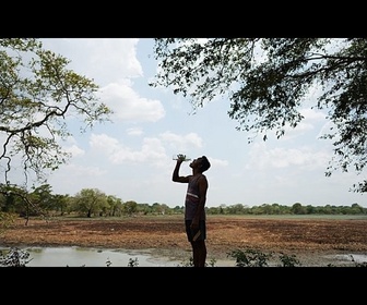 Replay Puits à sec et points d'eau en recul: la sécheresse frappe le Sri Lanka