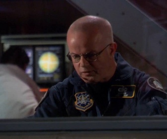 Replay Stargate SG-1 - S8 E11 - Vulnérable