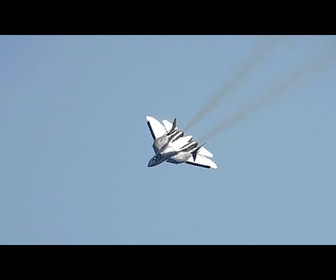 Replay La Russie dévoile son nouvel avion de combat Su-57 au salon aéronautique de Dubaï