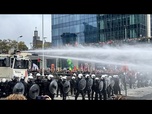 Replay Affrontements entre la police belge et des manifestants à Bruxelles contre l'austérité