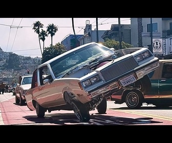 Replay Un défilé haut en couleur de lowriders envahit les rues de San Francisco