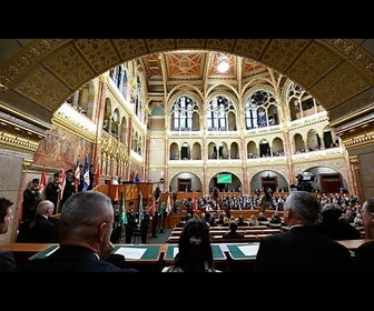 Replay Hongrie : le nouveau gouvernement de Péter Magyar a prêté serment