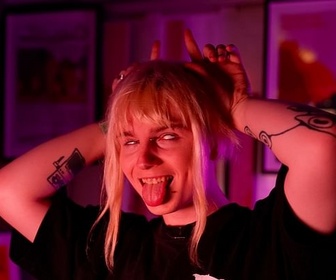 Replay L'hyperpop : la renaissance des emo kids - Tracks