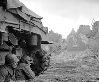 Replay Dans la merde jusqu'au cou - The War (9/14)