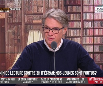 Replay Les Grandes Gueules - Les 7-19 ans passent 10 fois plus de temps devant des écrans que des livres… La faute des parents ?