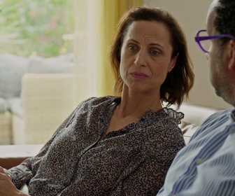 Replay Petits secrets en famille - S08 E22 - L'addiction de mon fils - Famille Rossignol