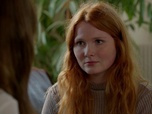 Replay Petits secrets en famille - S08 E16 - Qui harcèle ma mère ? - Famille Lagardine