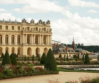 Replay Lully à Versailles / Albanie / Lisbonne - Invitation au voyage