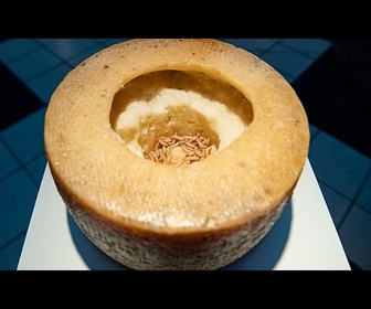 Replay Fromage aux asticots, poisson puant, estomac de porc : des délices qui font hésiter