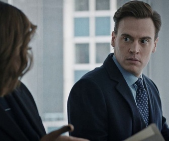 Replay Madam Secretary - S5 E20 - Naissance d'une candidate