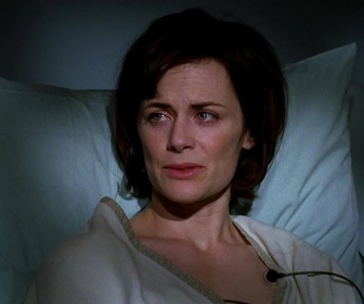 Replay Dr House - S01 E14 - Changement de direction