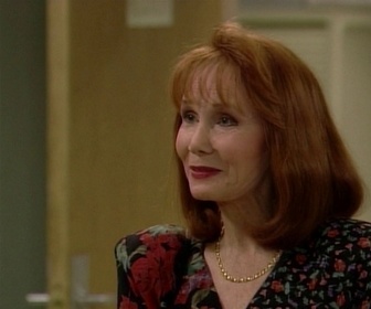 Replay Madame est servie - S08 E05 - Tony et le gros gibier