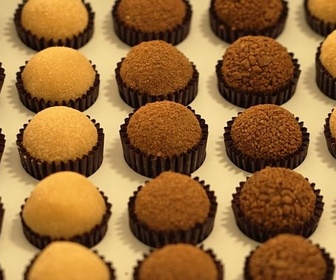Replay Brésil : le brigadeiro - Voyage en cuisine