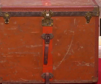 Replay Affaire conclue : la vie des objets - La malle Louis Vuitton de Johan