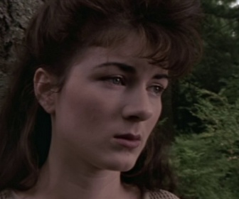 Replay Highlander - S03 E05 - La croix de Saint-Antoine