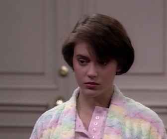 Replay Madame est servie - S07 E08 - Les colocataires