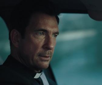 Replay Most Wanted Criminals - S04 E12 - L'habit ne fait pas le pasteur