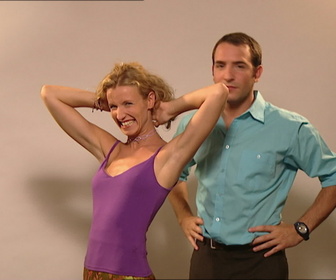 Replay Un gars, une fille - S3E25 - Chez le photographe