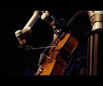 Replay Premier concert pour un robot violoncelliste en Suède