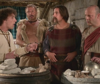 Replay La petite histoire de France - Dans sa tête / La nego de Julo / Pivert Versaillais / Jusqu'aux dents