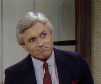 Replay Madame est servie - S01 E01 - L'arrivée