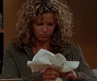 Replay Lea Parker - S01 E17 - Racket