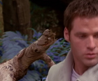 Replay Farscape - S01 E04 - Le cristal