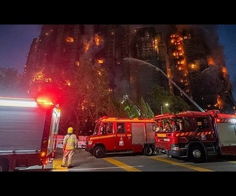 Replay Au moins treize morts dans l'incendie d'un complexe résidentiel à Hong Kong