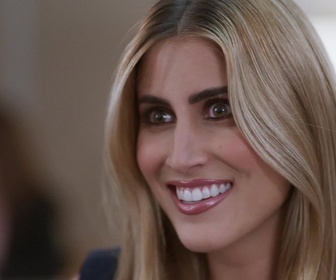 Replay Une famille pas si parfaite - S01 E73
