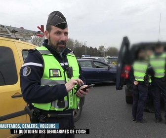 Replay Enquête d'action - Péril sur l'A1 ! Un an avec les gendarmes de l'autoroute (2/2)