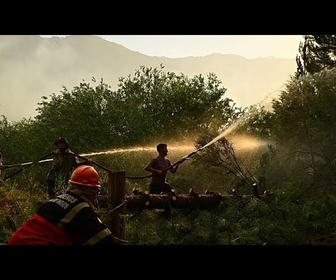 Replay Un feu de forêt ravage plus de 5 500 hectares en Patagonie argentine