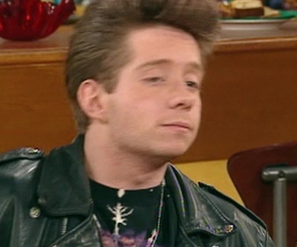 Replay Le miel et les abeilles - S02 E43 - Johnny be good